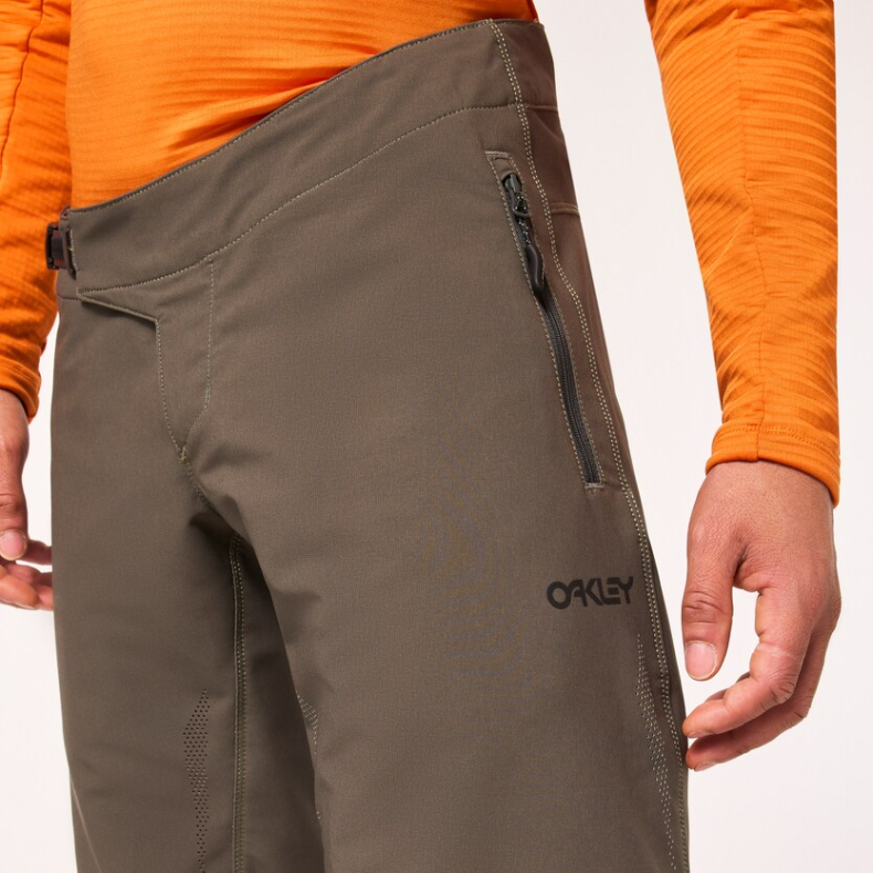  Oakley Elements Short New dark brush