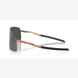 Oakley Sutro TI Patrick Mahomes II Collection Matte Gold Prizm Black