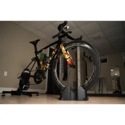 KOM CYCLING Indoor Trainer Block (Black