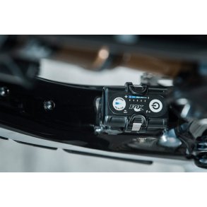 2020_19, Controller, Config. 5, Orientation Facing Up, Power Button Aft